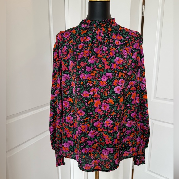 JODIFL Tops - JODIFL Vibrant Floral Blouse in Pink and Orange